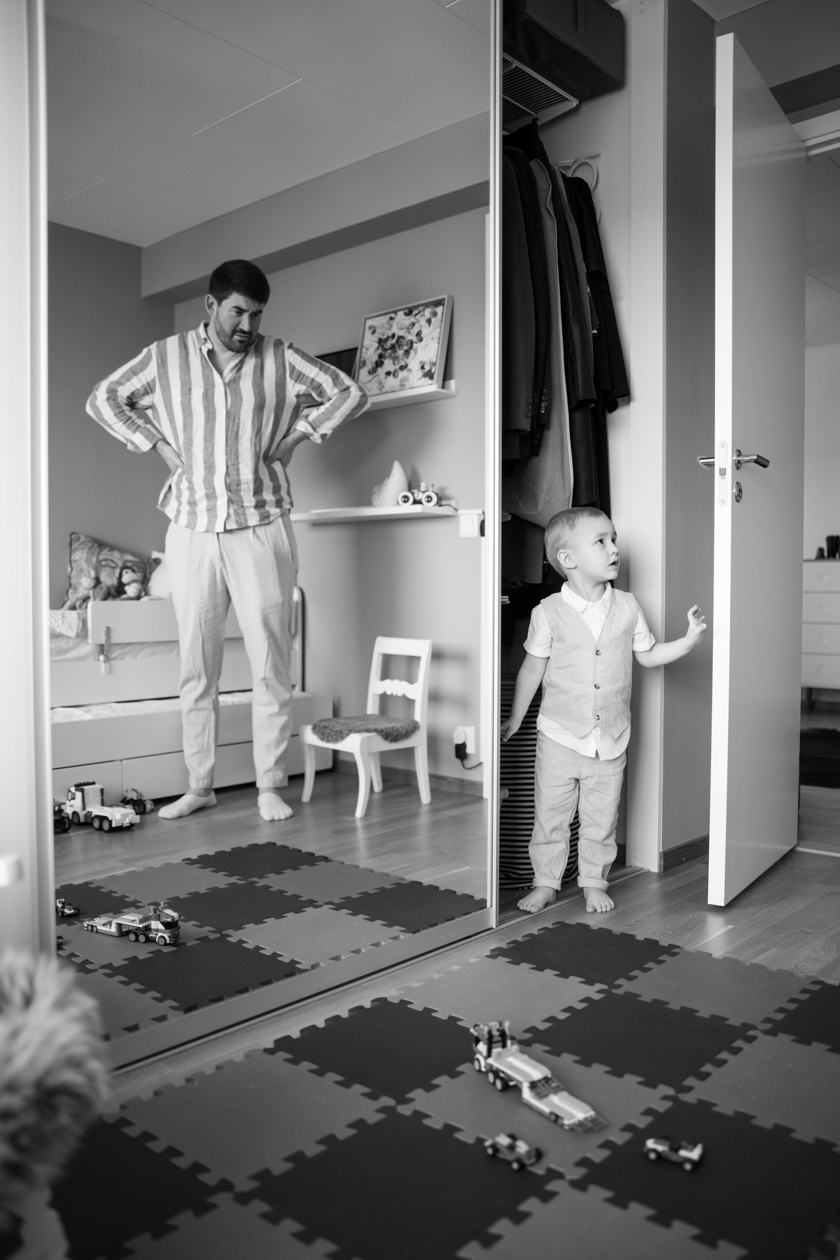 Fotograf för familjefotograferingar i Malmö, har en dokumentär approach men det går även att få ett par uppställda bilder om familjen vill. Finns i Skåne.