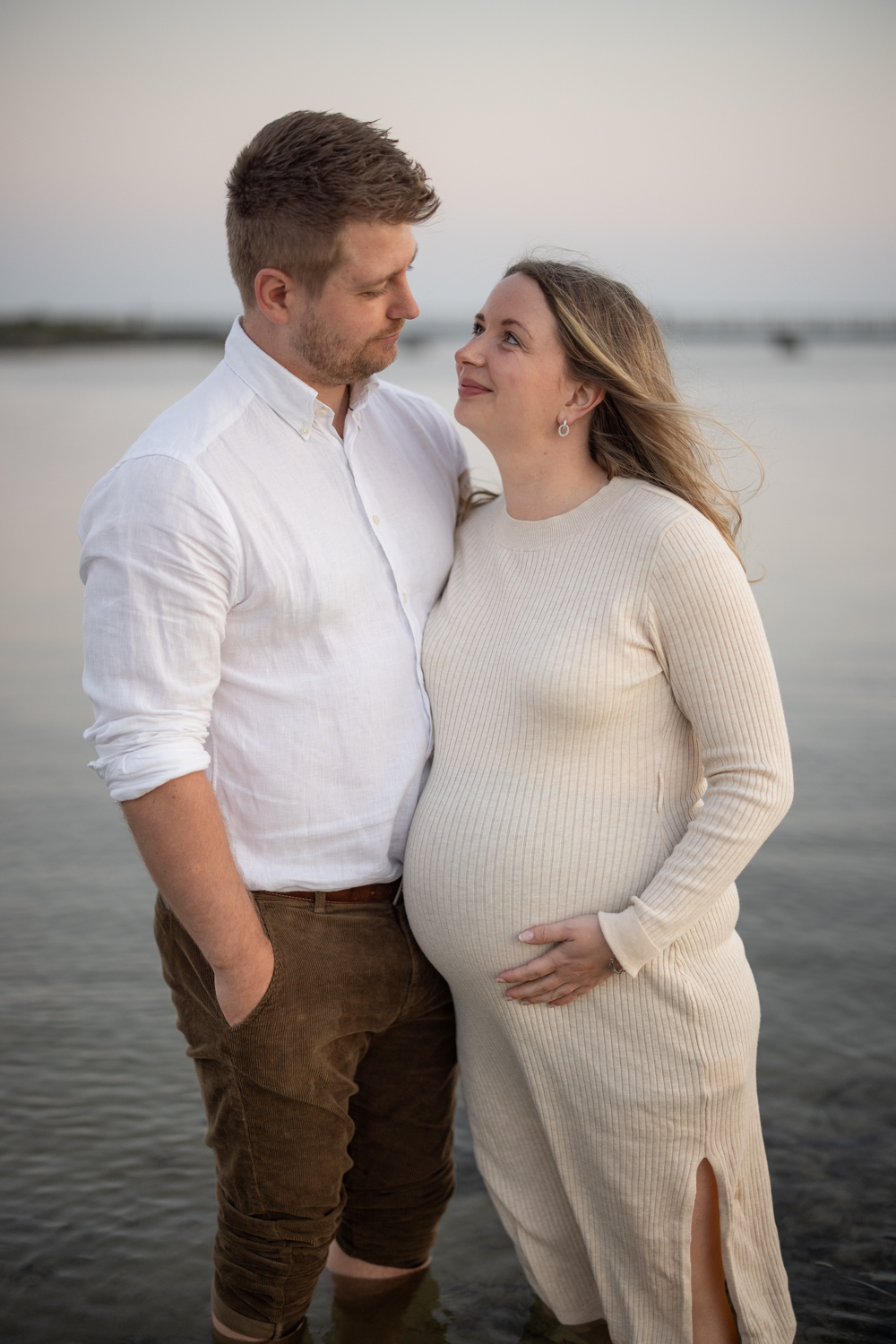 Gravidfotografering i Malmö. Foto: Fotograf Tove Lundquist, Skåne.